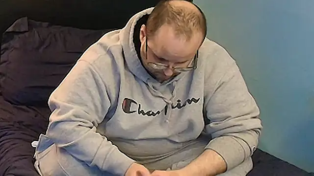 Snapshot of lefty15242 chatting on March 2025 03:57:02 AM lefty15242 online show from March 2025 03:57:02 AM