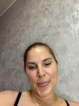 Ellis Foxy online show from August 2026 08:22:02 PM