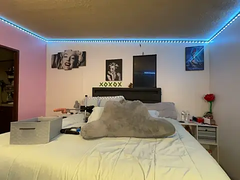 Snapshot of AngelSinz69 chatting on November 2025 02:46:02 AM AngelSinz69 online show from November 2025 02:46:02 AM