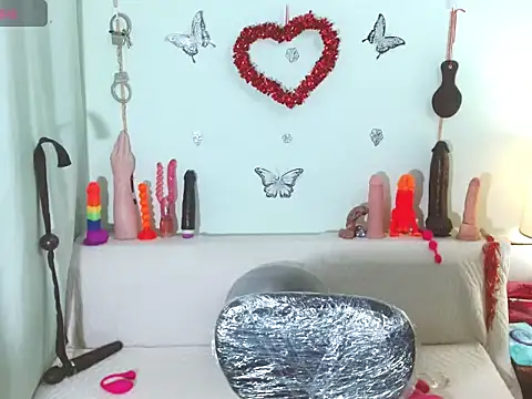 sasha brown23 online show from October 2025 05:35:02 PM