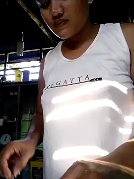 Sexiest quen online show from February 2025 06:56:01 AM