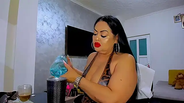 Brendaxx1 online show from May 2026 08:49:02 PM