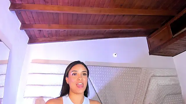 LEAH DOUUGLASS online show from March 2025 06:01:02 PM