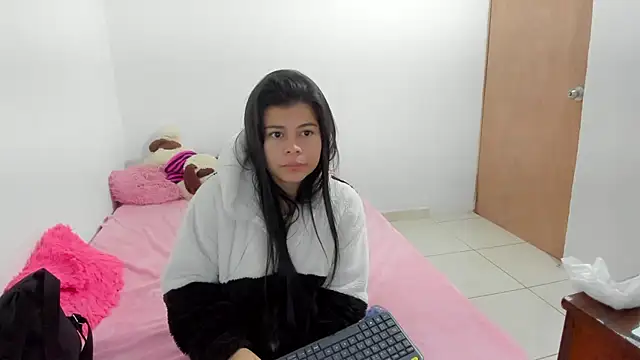 Snapshot of sweetnia chatting on February 2026 07:54:01 PM sweetnia online show from February 2026 07:54:01 PM