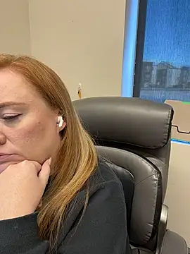 Snapshot of cinnatitties chatting on January 2026 04:31:02 PM cinnatitties online show from January 2026 04:31:02 PM