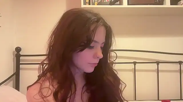 crystalsbaby online show from March 2025 01:10:02 AM