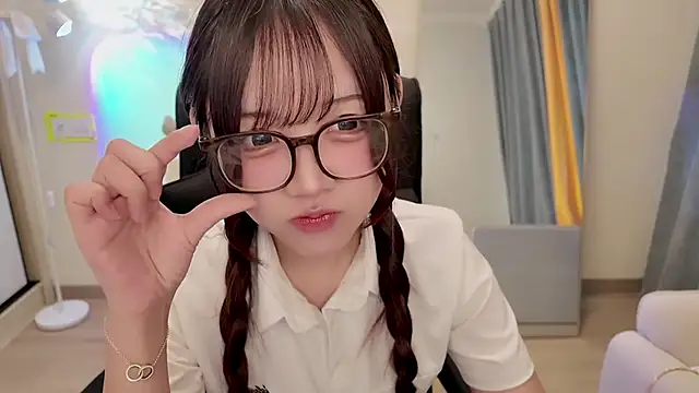 Snapshot of Sakura_Anne chatting on April 2026 06:30:01 AM Sakura Anne online show from April 2026 06:30:01 AM