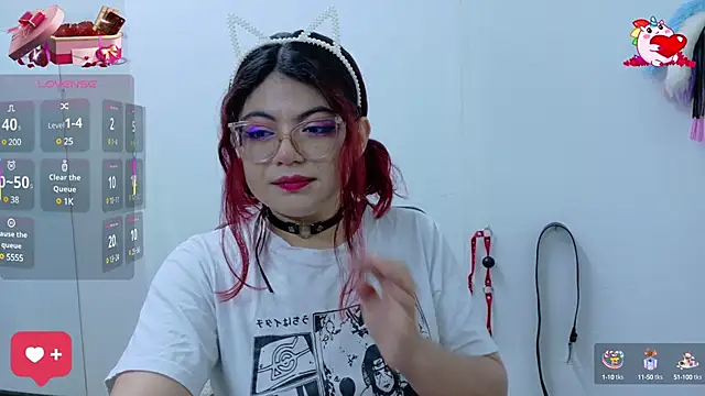 Snapshot of Catwhite_ chatting on February 2025 12:00:02 PM Catwhite online show from February 2025 12:00:02 PM