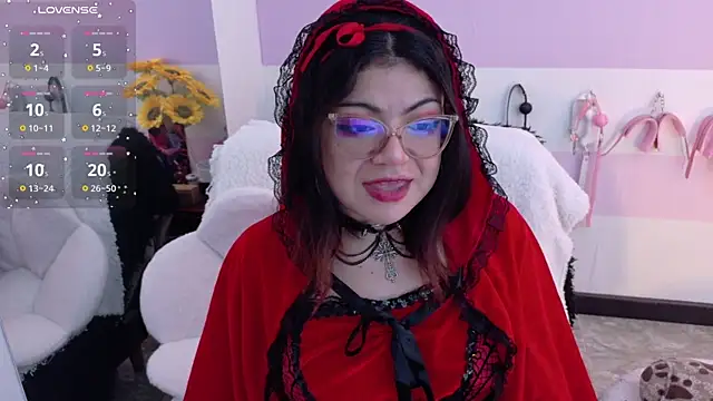 Catwhite  online show from May 2026 04:23:01 PM