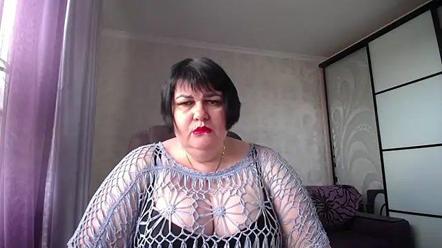 JuicyLady Di online show from June 2026 11:09:02 AM