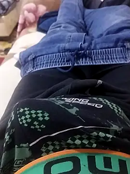 Snapshot of K-27 chatting on February 2026 10:08:02 PM K-27 online show from February 2026 10:08:02 PM