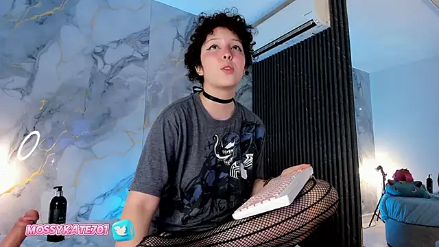 Katemoss70 online show from January 2025 03:15:01 PM