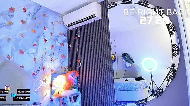 Katemoss70 online show from October 2025 12:29:01 PM