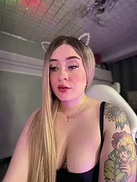 Sam Thompsoon  online show from April 2026 03:31:02 AM