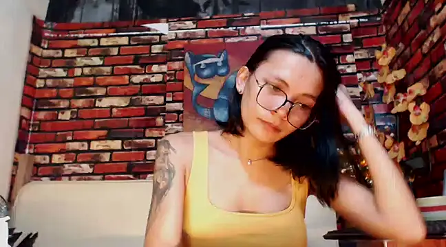 Snapshot of juicyCOCKeva chatting on December 2024 06:33:01 AM juicyCOCKeva online show from December 2024 06:33:01 AM