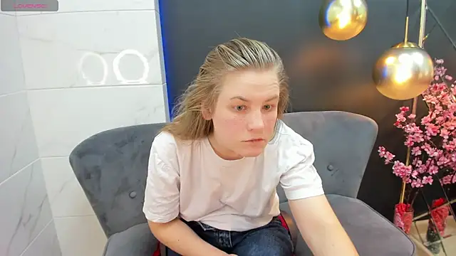 JadeSoft online show from February 2025 04:42:02 PM