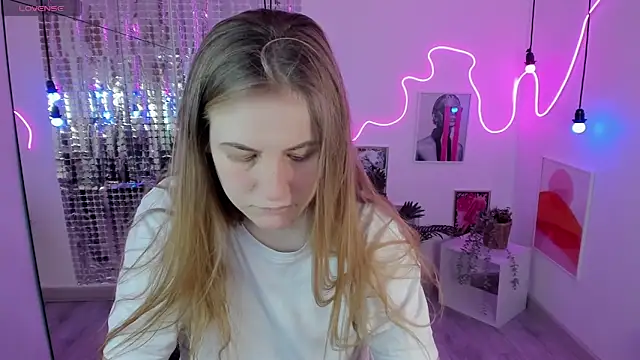 JadeSoft online show from March 2025 01:48:01 PM