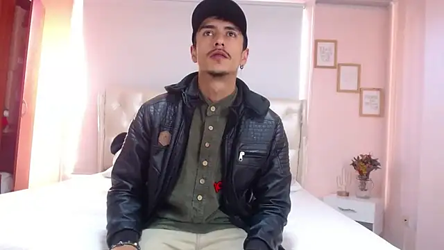 ryan maxy online show from January 2025 12:30:01 PM