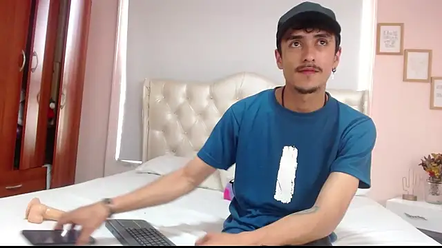 ryan maxy online show from January 2025 06:35:01 PM