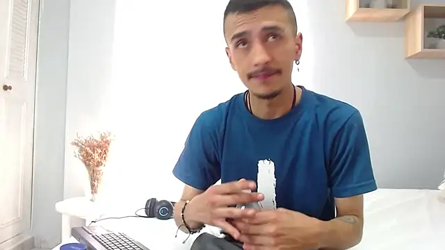 ryan maxy online show from January 2025 07:10:02 PM