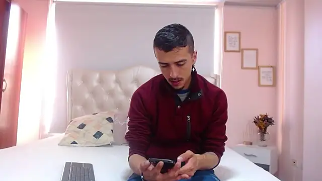 ryan maxy online show from January 2025 01:23:02 PM