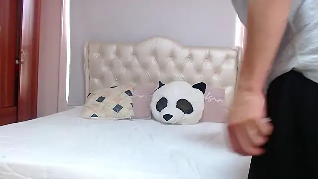 ryan maxy online show from January 2025 04:27:02 PM