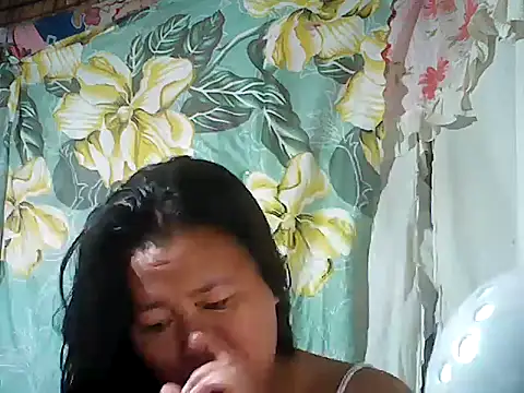 Sexyhorney4u online show from November 2025 08:14:01 PM