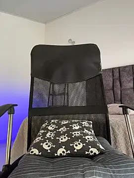 tommylongxx online show from February 2026 01:40:01 PM