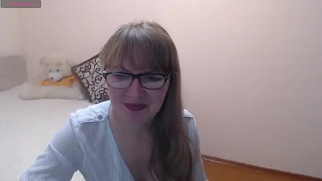 MargotLot online show from December 2024 08:00:01 AM