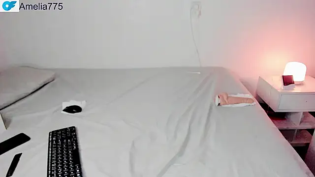 Snapshot of Amelia75 chatting on December 2025 02:50:02 AM Amelia75 online show from December 2025 02:50:02 AM