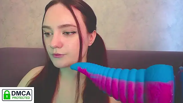 Snapshot of Alyssa___Scarlet chatting on February 2025 09:11:01 AM Alyssa Scarlet online show from February 2025 09:11:01 AM