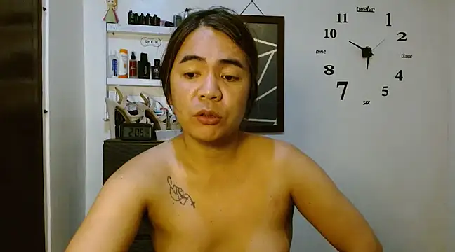 Snapshot of IvanaSuck_Cock chatting on January 2025 06:01:02 AM IvanaSuck Cock online show from January 2025 06:01:02 AM