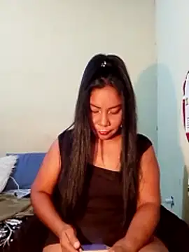 Snapshot of rosmery-navarro chatting on May 2026 04:28:02 AM rosmery-navarro online show from May 2026 04:28:02 AM