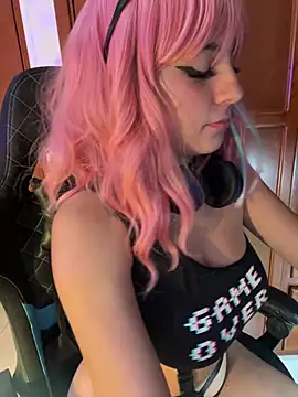 loolla 23 online show from February 2025 12:27:02 AM