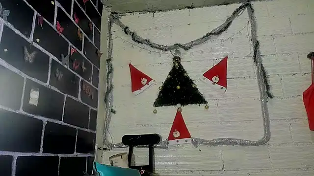 sarasandle online show from December 2024 09:55:02 AM