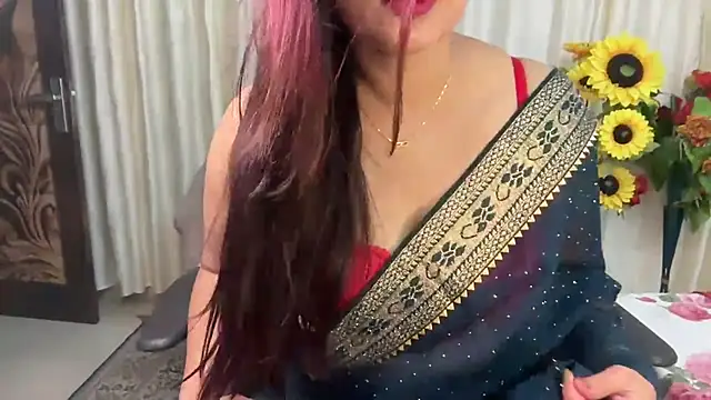 Snapshot of mahimagicdoll_DESI chatting on March 2025 03:47:01 AM mahimagicdoll DESI online show from March 2025 03:47:01 AM