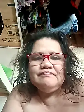 Snapshot of Chubbysweetmom chatting on February 2025 07:00:01 AM Chubbysweetmom online show from February 2025 07:00:01 AM