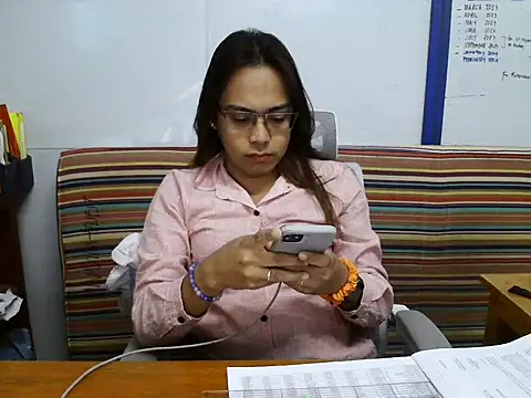 Snapshot of Your_PrettyGirlxxx chatting on February 2025 05:34:02 AM Your PrettyGirlxxx online show from February 2025 05:34:02 AM