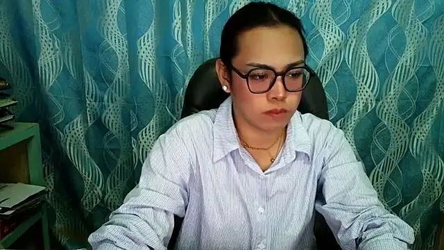 Snapshot of Your_PrettyGirlxxx chatting on September 2025 11:59:01 PM Your PrettyGirlxxx online show from September 2025 11:59:01 PM