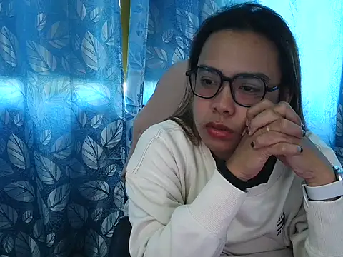 Snapshot of Your_PrettyGirlxxx chatting on October 2025 01:06:02 AM Your PrettyGirlxxx online show from October 2025 01:06:02 AM