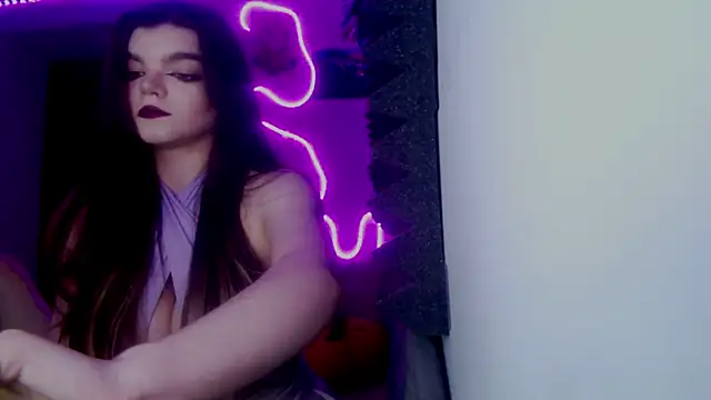 Katanna4 online show from May 2026 09:31:02 PM