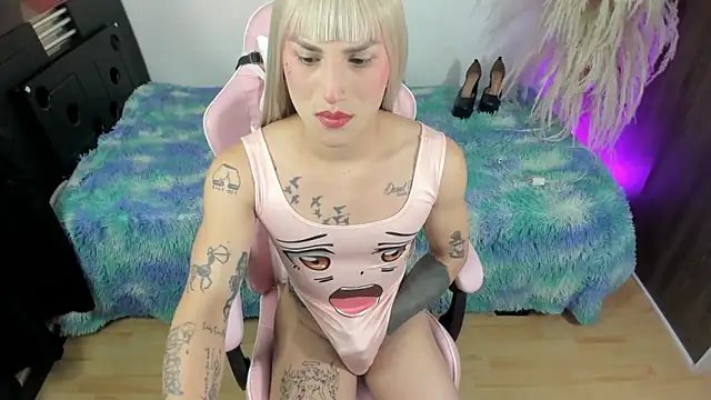 queenramoona-hot online show from June 2026 11:51:02 PM