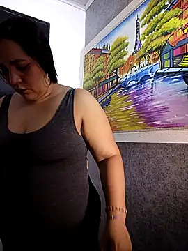 AmandaNordby  online show from September 2025 01:06:01 AM