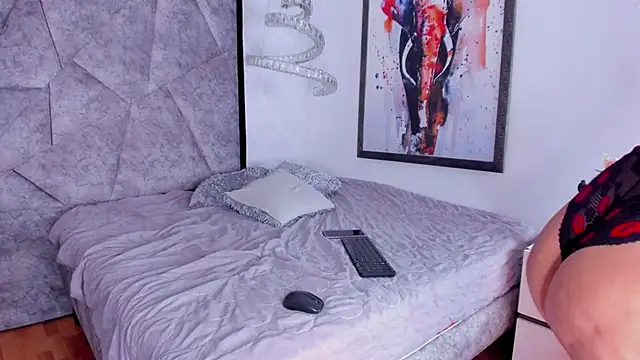 AmandaNordby  online show from October 2025 08:07:01 PM