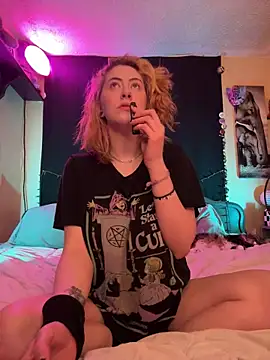Mallorykoxx69 online show from May 2026 06:29:01 AM