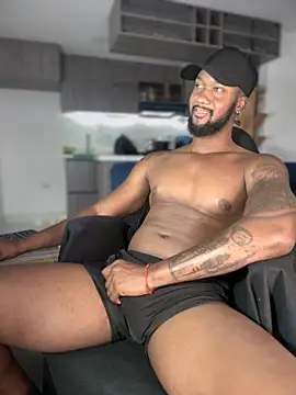 blackdrey18 online show from October 2025 02:28:02 PM