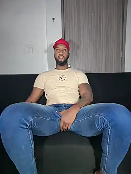 blackdrey18 online show from February 2026 01:36:01 PM