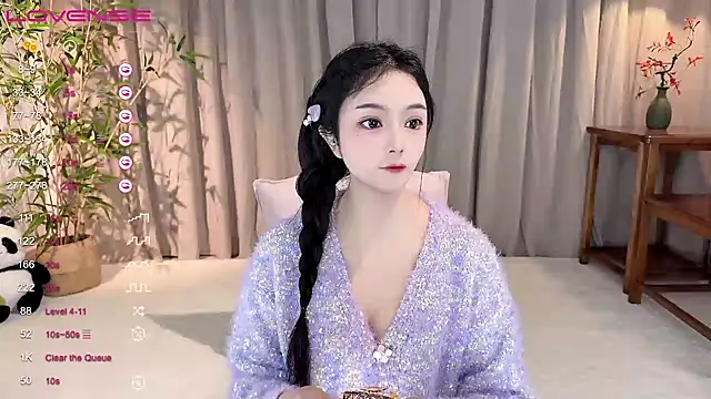 Snapshot of GeGe_Highness chatting on December 2024 11:22:02 AM GeGe Highness online show from December 2024 11:22:02 AM