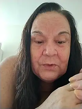 Yaya Mineira online show from January 2026 03:27:02 PM