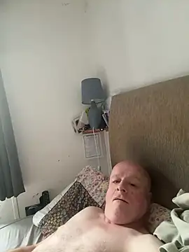 locallad88 online show from October 2025 08:04:02 AM